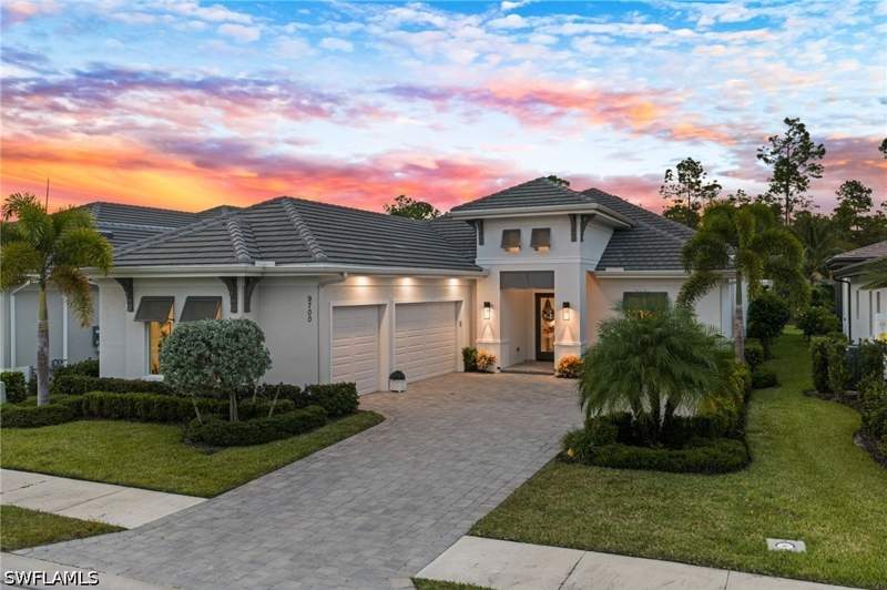 3 bedroom SingleFamilyResidence at 9700 Moonflower Ln, Caymas, Naples — photo 2