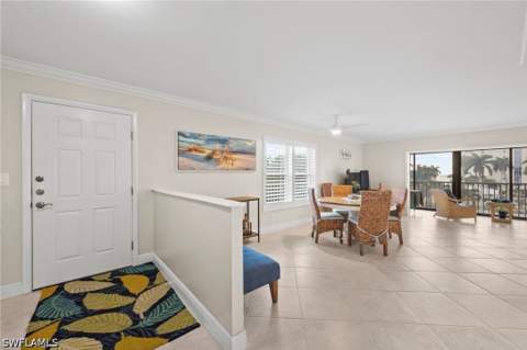 2880 Gulf Shore Blvd N 410, Naples FL - photo 10 of 48