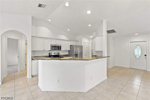 624 SW 9th Ave, Cape Coral FL - photo 10 of 38