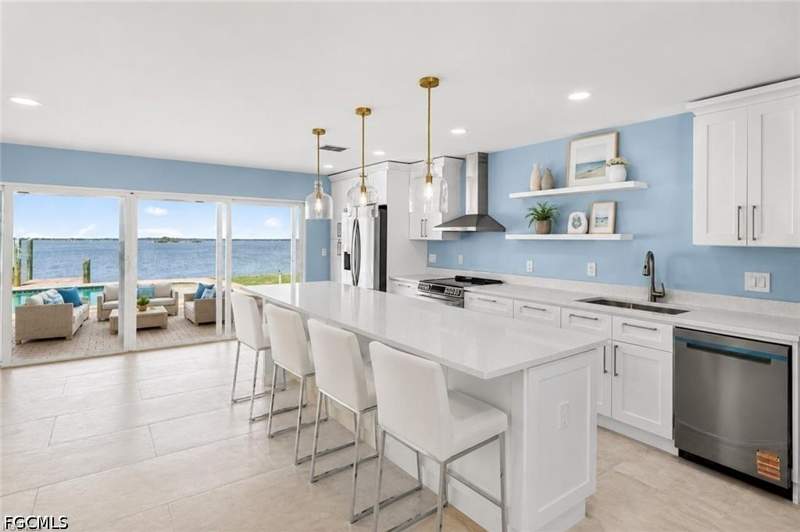 3 bedroom SingleFamilyResidence at 3 Bayview Blvd, Fairview Isles, Fort Myers Beach — photo 3
