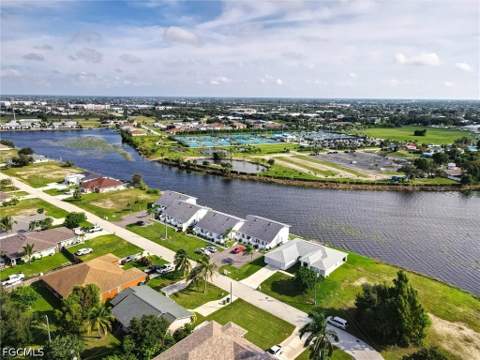 707 SW 3rd Ct 103, Cape Coral FL - photo 21 of 64