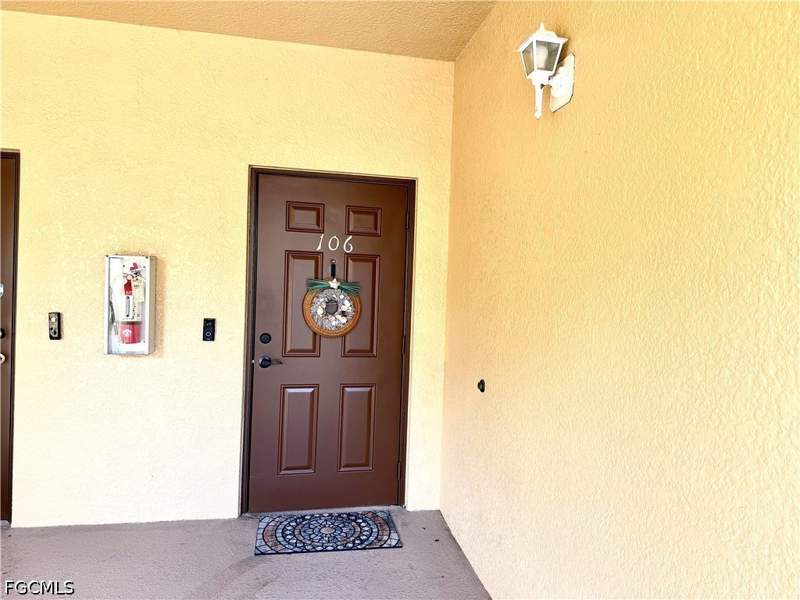 2 bedroom Condominium at 1101 Winding Pines Cir 106, Casa Di Fiori, Cape Coral — photo 3