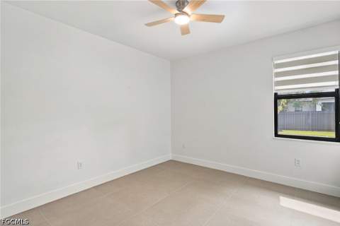 344 NE 10th Ter, Cape Coral FL - photo 16 of 35