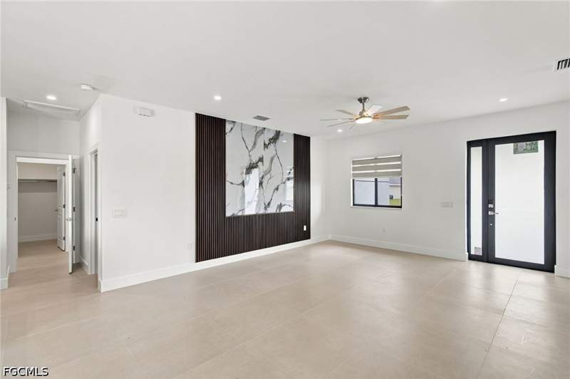 3 bedroom SingleFamilyResidence at 344 NE 10th Ter, Cape Coral, Cape Coral — photo 4