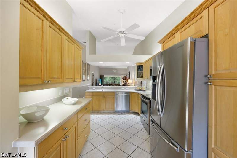 2 bedroom Condominium at 6590 Beach Resort Dr 2, Falling Waters Beach Resort, Naples — photo 5