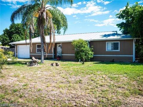 9140 San Carlos Blvd, Fort Myers FL - photo 7 of 33