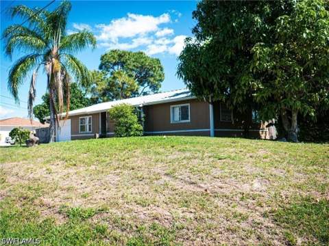 9140 San Carlos Blvd, Fort Myers FL - photo 8 of 33