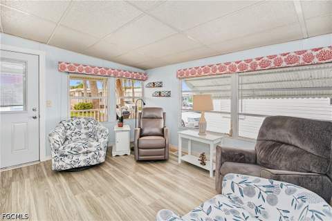 253 Caravan Cir, North Fort Myers FL - photo 10 of 51
