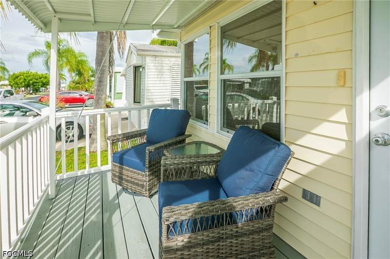 2 bedroom ManufacturedHome at 253 Caravan Cir, Fountain View Rv Resort, North Fort Myers — photo 4