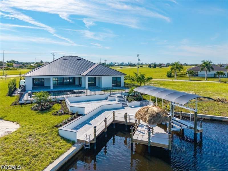 4 bedroom SingleFamilyResidence at 1706 Burnt Store Rd N, Cape Coral, Cape Coral — photo 2