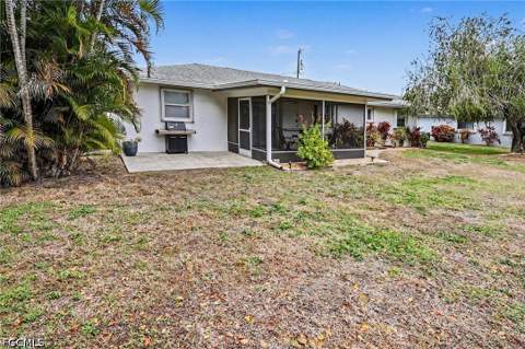 502 SE 32nd St, Cape Coral FL - photo 11 of 11