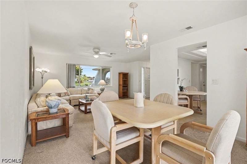 2 bedroom SingleFamilyResidence at 502 SE 32nd St, Cape Coral, Cape Coral — photo 5