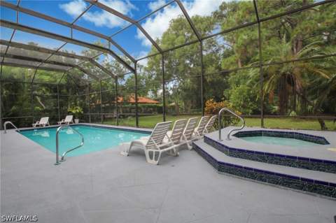 28140 Meadowlark Ln, Bonita Springs FL - photo 12 of 37