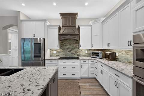9066 Mockingbird Dr, Sanibel FL - photo 13 of 50