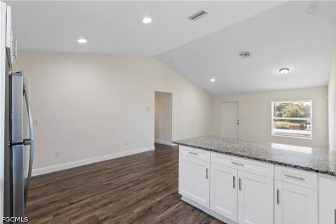 9018 Penny Cir, Labelle FL - photo 11 of 43