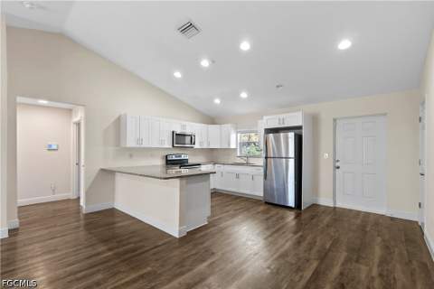 9018 Penny Cir, Labelle FL - photo 12 of 43