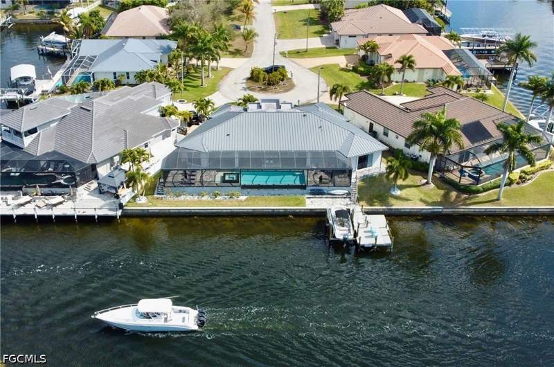 4 bedroom SingleFamilyResidence at 2746 SW 37th Ter, Cape Coral, Cape Coral — photo 2