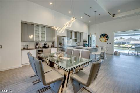 2746 SW 37th Ter, Cape Coral FL - photo 7 of 53