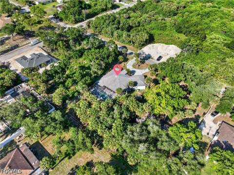 519 Prospect Ave, Lehigh Acres FL - photo 6 of 42