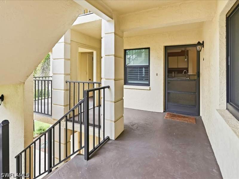 2 bedroom Condominium at 221 Fox Glen Dr 2201, Foxwood, Naples — photo 4
