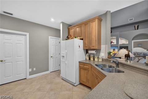 8959 Crown Bridge Way, Fort Myers FL - photo 10 of 44