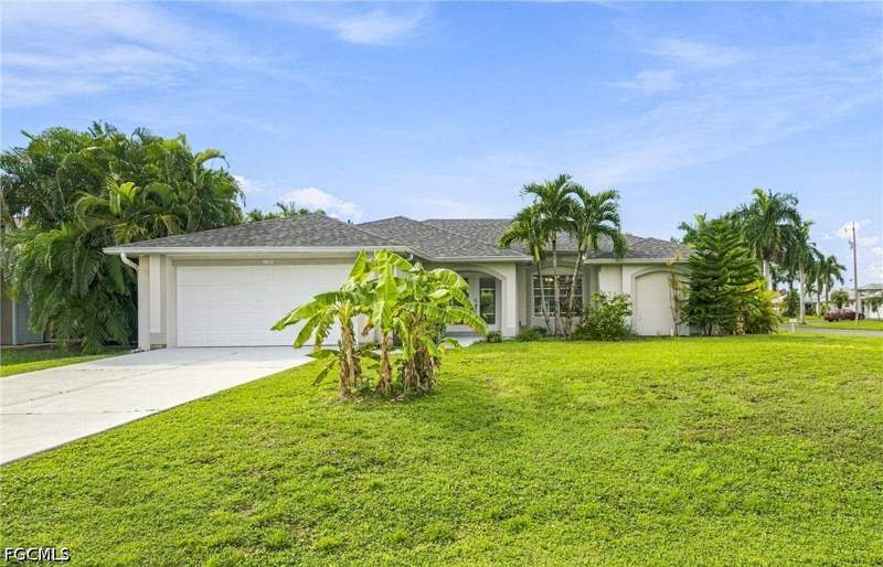 3 bedroom SingleFamilyResidence at 1724 SW 51st Ter, Cape Coral, Cape Coral — photo 2