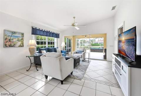 4062 Los Altos Ct, Naples FL - photo 11 of 43