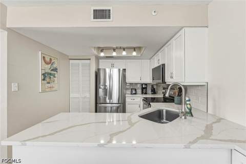 7390 Estero Blvd 404, Fort Myers Beach FL - photo 9 of 39