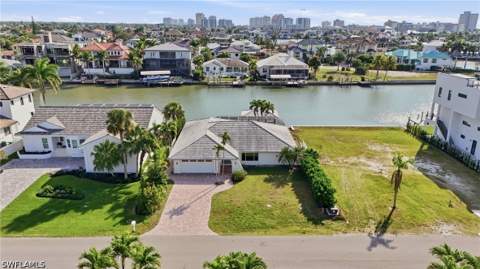 380 Conners Ave, Naples FL - photo 8 of 49