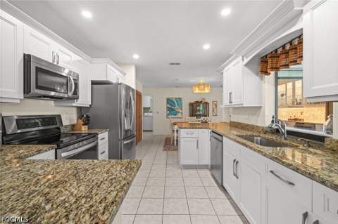 1809 SE 6th St, Cape Coral FL - photo 10 of 55