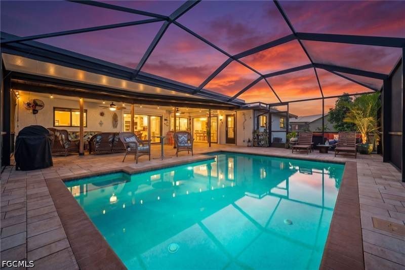 3 bedroom SingleFamilyResidence at 1809 SE 6th St, Cape Coral, Cape Coral — photo 2