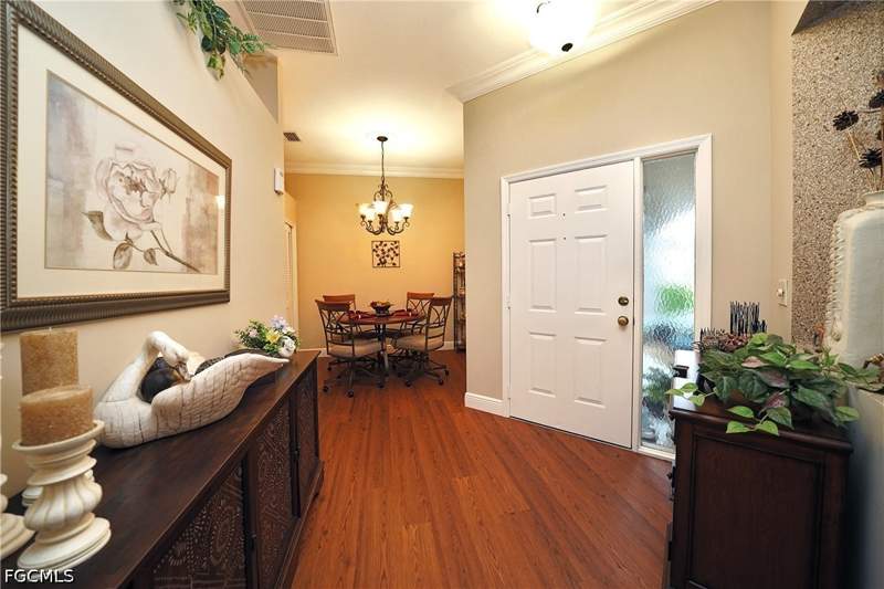 2 bedroom Attached at 14971 Hickory Greens Ct, Villas At Olde Hickory, Fort Myers — photo 4