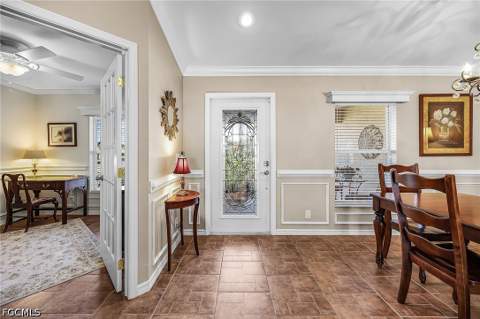 3038 SW 10th Pl, Cape Coral FL - photo 10 of 47