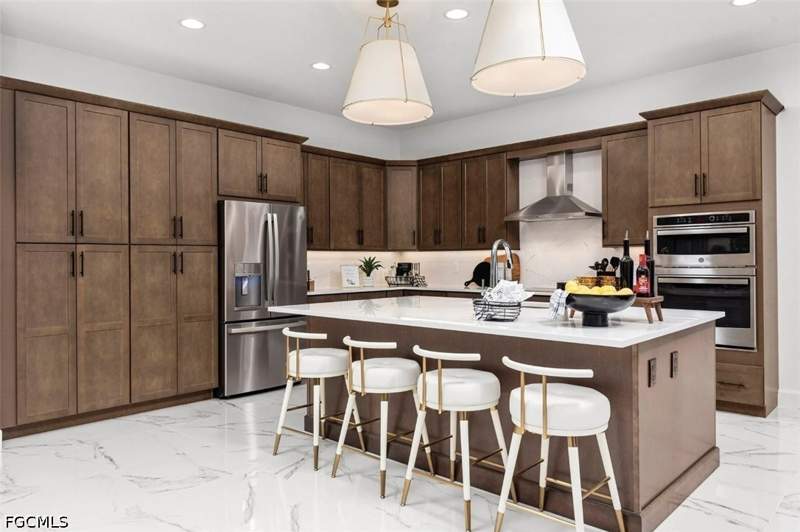 3 bedroom SingleFamilyResidence at 14337 Hogarth Pl, Valencia Harbor, Fort Myers — photo 3