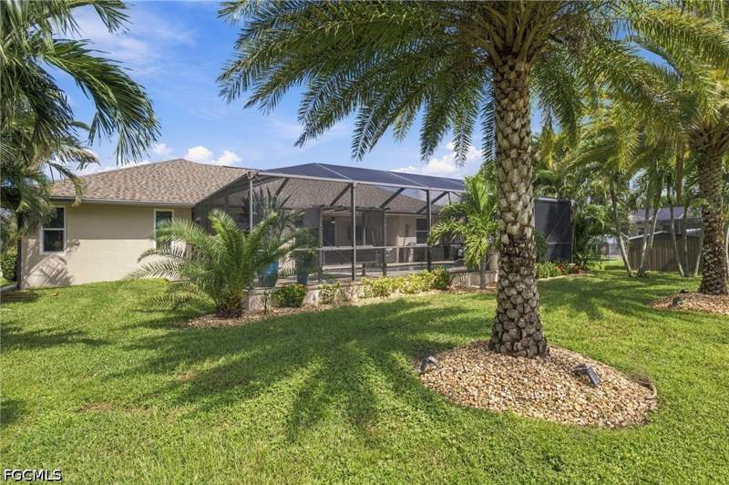 3 bedroom SingleFamilyResidence at 2208 NW 7th Ter, Cape Coral, Cape Coral — photo 3
