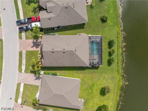 3190 Estancia Ln, Cape Coral FL - photo 6 of 50