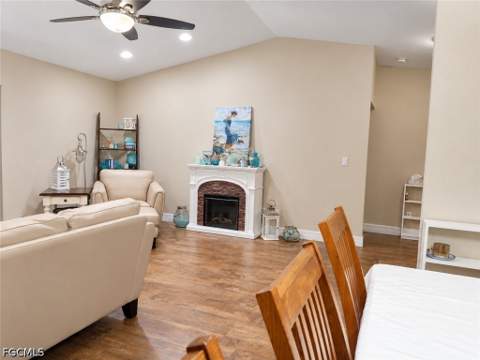 4204 SW 3rd Ave, Cape Coral FL - photo 6 of 30
