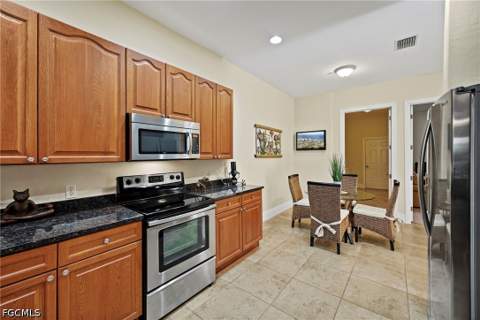 15094 Stella Del Mar Ln, Fort Myers FL - photo 9 of 47