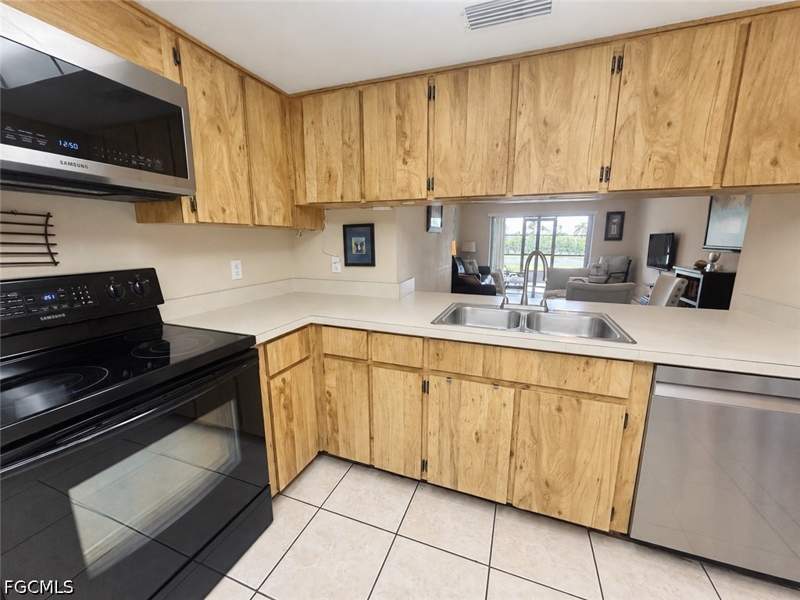 2 bedroom Condominium at 11610 Caravel Cir 102, Terrace, Fort Myers — photo 2
