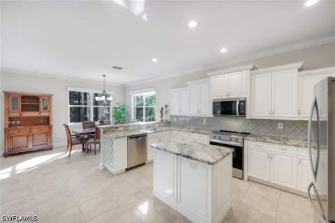 25295 Catskill Dr, Bonita Springs FL - photo 15 of 49