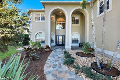 25295 Catskill Dr, Bonita Springs FL - photo 6 of 49