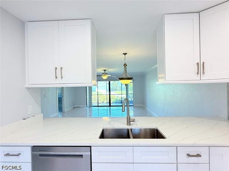 2 bedroom Condominium at 16350 Bay Pointe Blvd 102, Bay Pointe Yacht & Racquet Club, North Fort Myers — photo 2