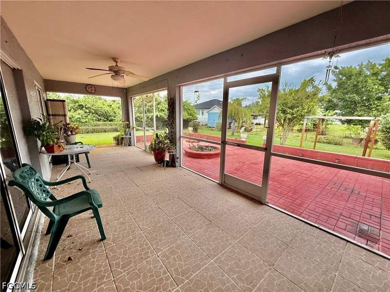 3 bedroom SingleFamilyResidence at 902 Susan Ave N, Lehigh Acres, Lehigh Acres — photo 5