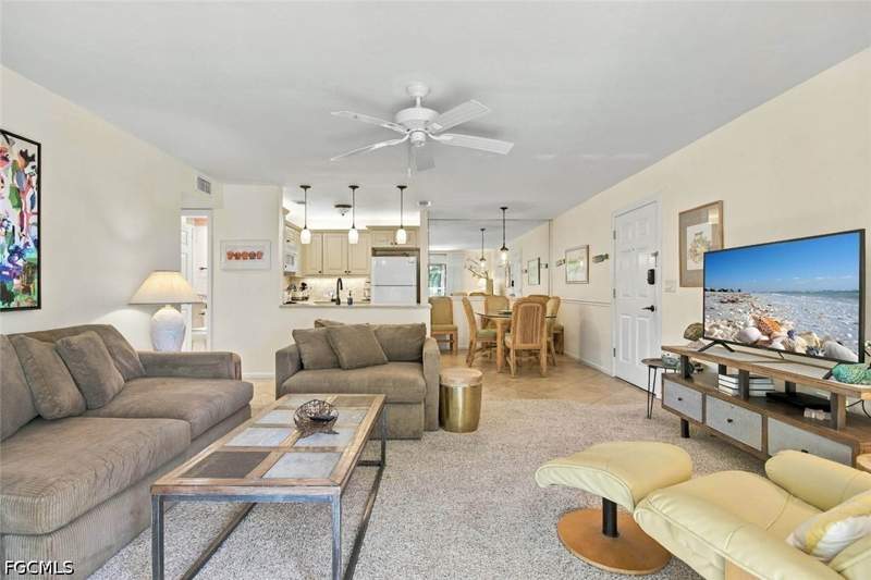 2 bedroom Condominium at 845 E Gulf Dr 342, Sanibel Moorings Condo, Sanibel — photo 5
