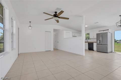 2028 NE 17th Pl, Cape Coral FL - photo 8 of 27