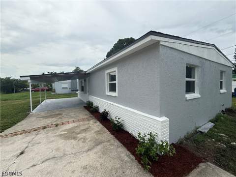 31 Andora St, Lehigh Acres FL - photo 12 of 34