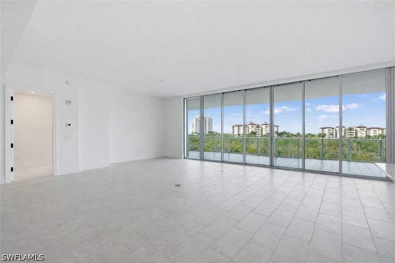 3 bedroom Condominium at 4810 Pelican Colony 403, Infinity At The Colony, Bonita Springs — photo 2