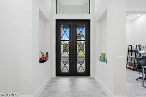 2265 Golden Gate Blvd W, Naples FL - photo 9 of 45