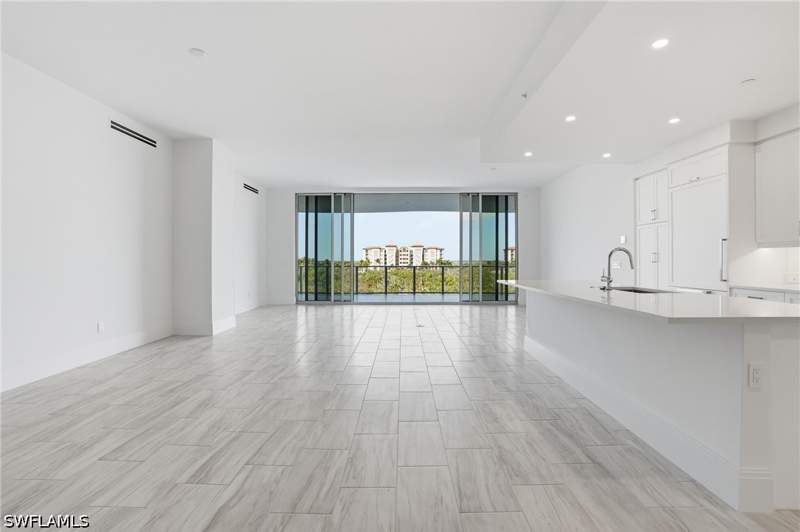 3 bedroom Condominium at 4810 Pelican Colony 404, Infinity At The Colony, Bonita Springs — photo 4