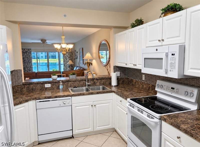 2 bedroom Condominium at 7808 Regal Heron Cir 103, Blue Heron, Naples — photo 2